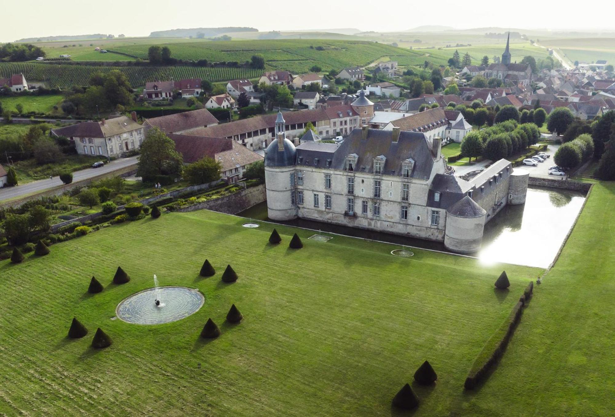 Le Chateau D'Etoges - Champagne Hotel Exterior photo